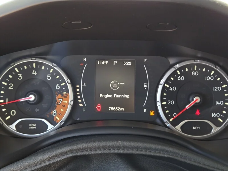 Used 2016 Black Jeep Latitude image 16