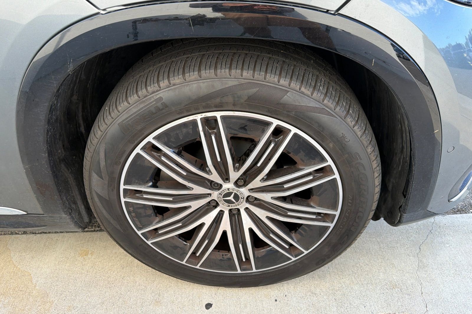 Certified Used 2023  Mercedes-Benz 450 image 7