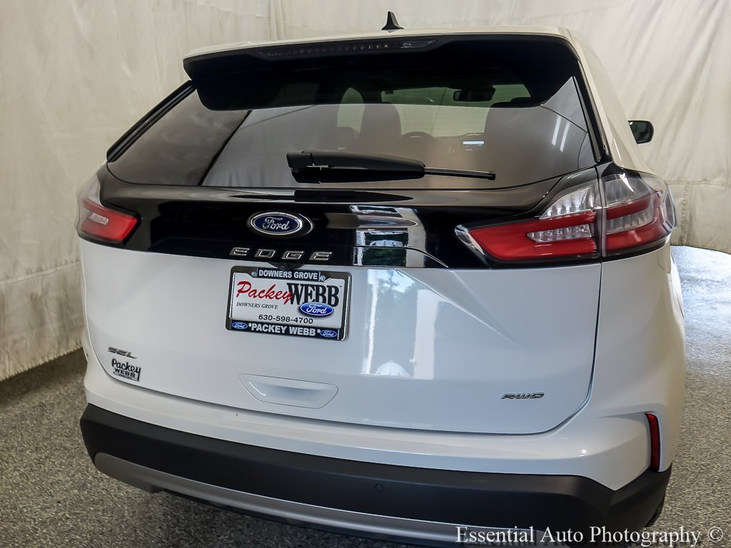 Certified Used 2024 White Metallic Ford SEL image 6