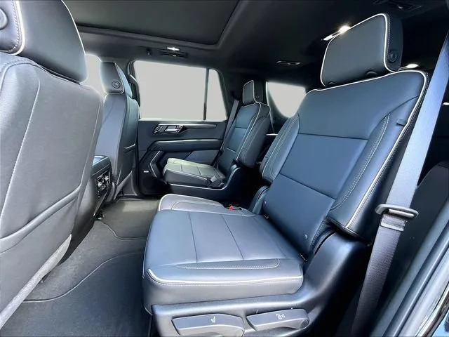 New 2026 Black Chevrolet Premier image 14