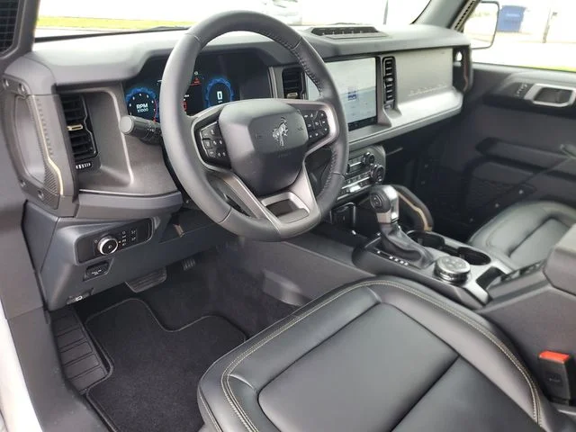 New 2026 Oxford White Ford Badlands® image 16
