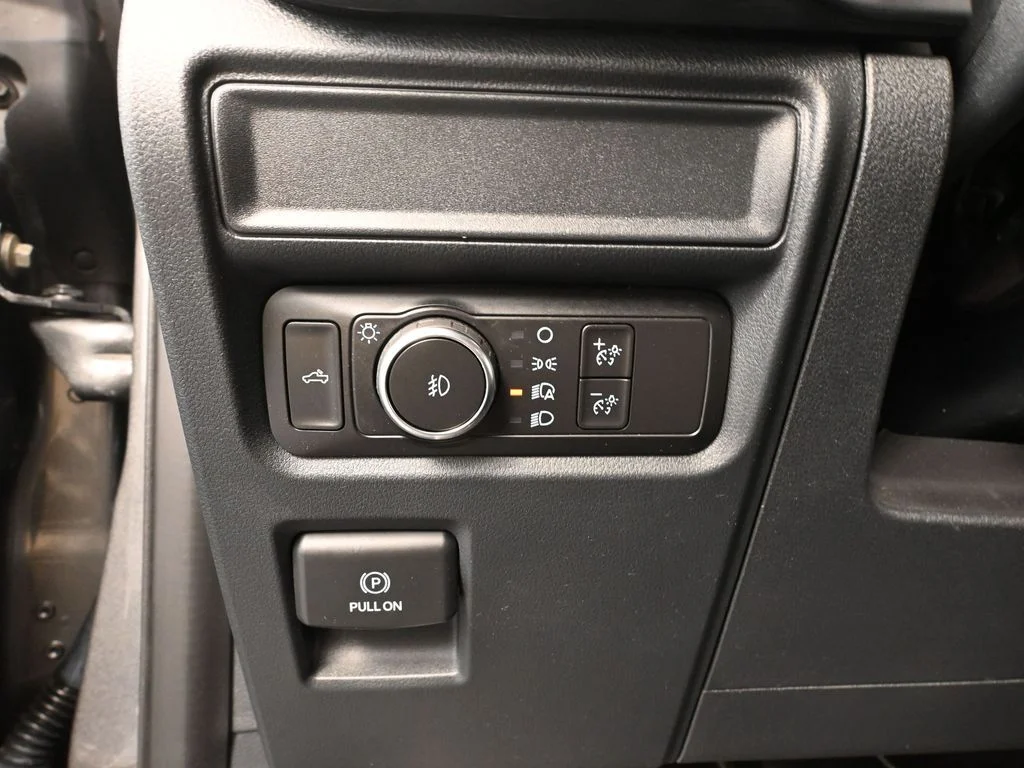 Used 2021 Gray Ford XL image 32