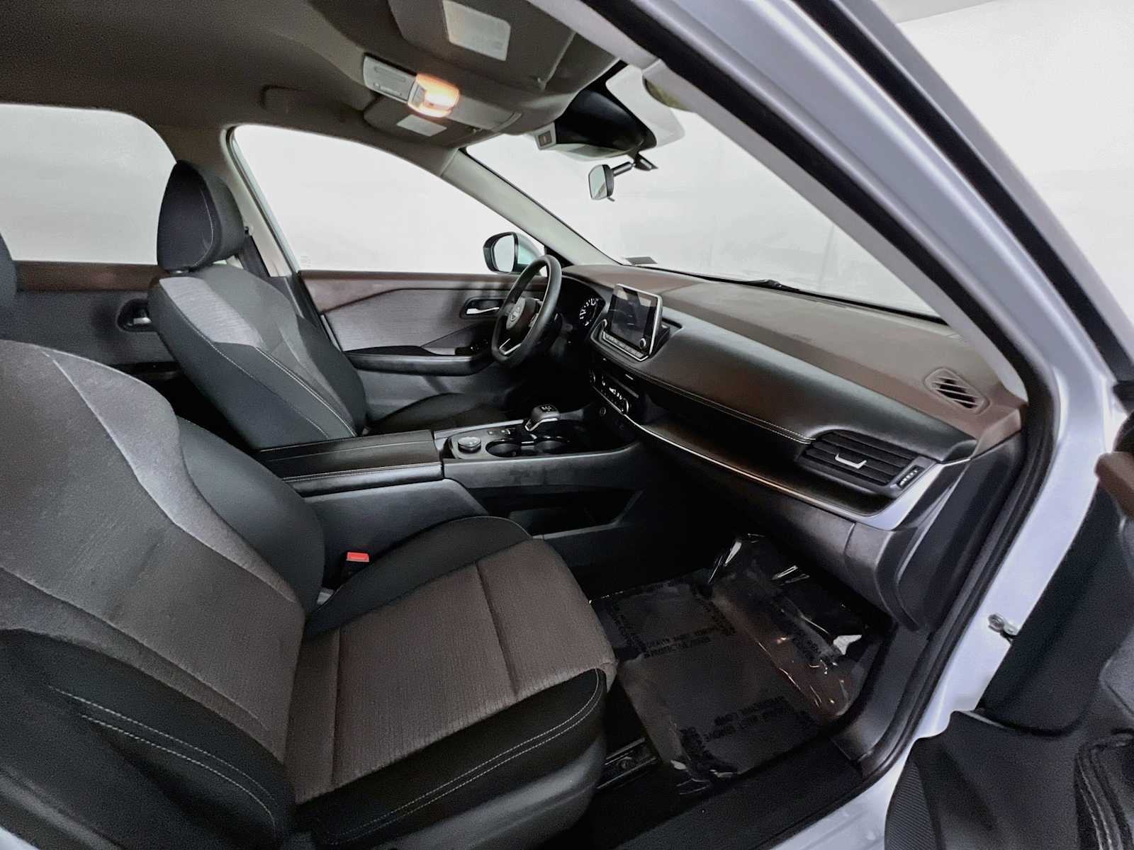 Used 2023 Brilliant Silver Metallic Nissan SV image 26