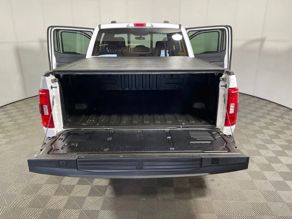 Used 2023 White Ford XLT image 22