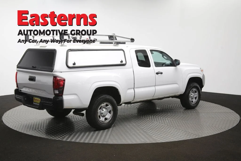 Used 2019 White Toyota SR image 39
