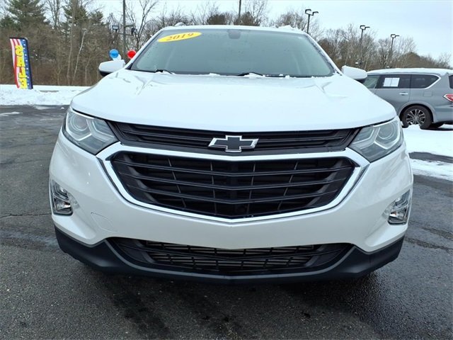 Used 2019 Chevrolet Equinox LT with VIN 2GNAXKEV9K6197588 for sale in Xenia, OH