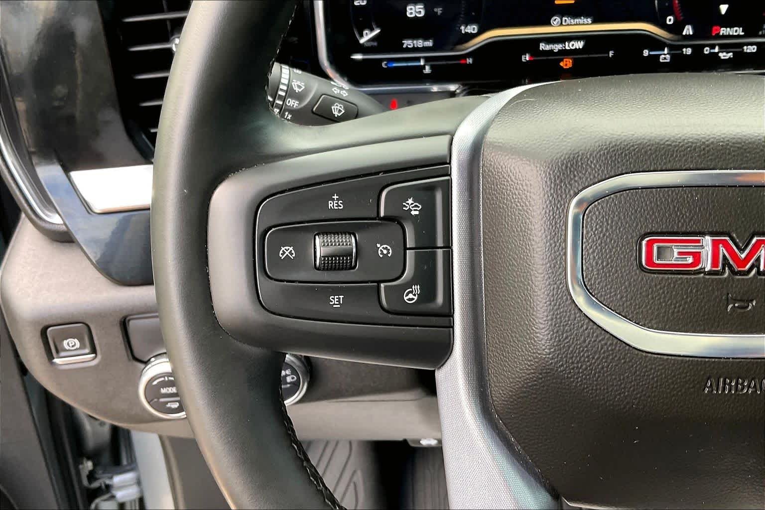 Used 2025 Sterling Metallic GMC Elevation image 20
