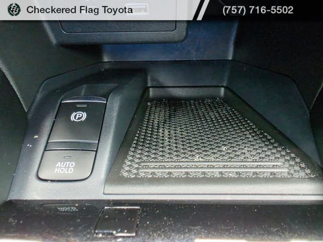 Used 2024 Aspen White Tricoat/Super Black Nissan SR image 35