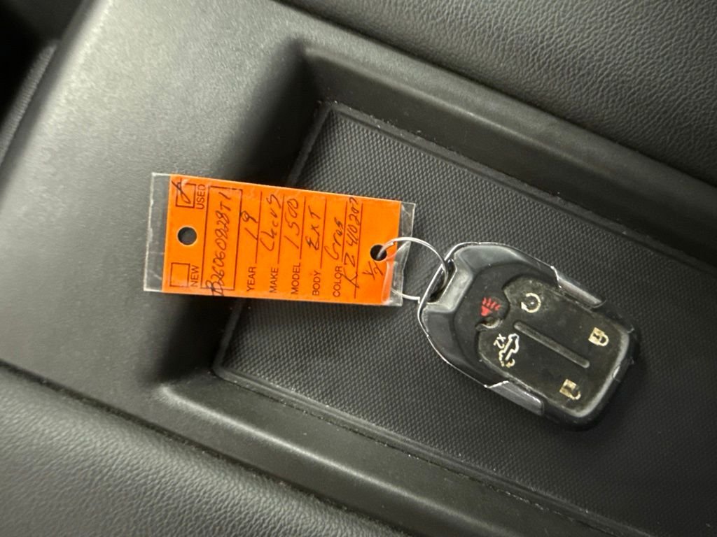 Used 2019 Gray Chevrolet LT image 37