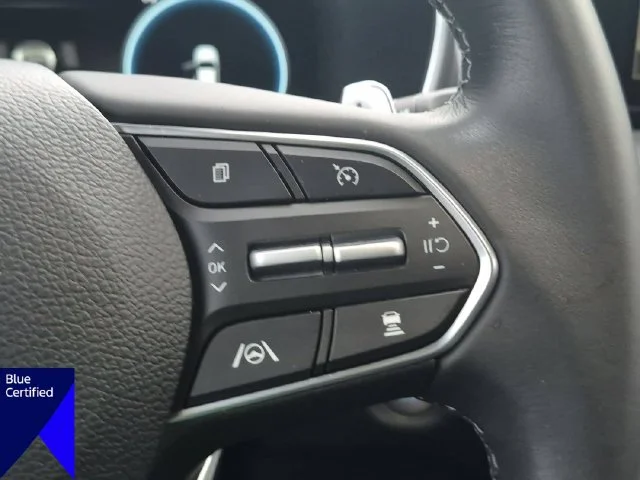 Used 2023 Black Hyundai SEL image 18