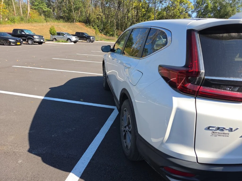 Used 2022 White Honda EX image 6