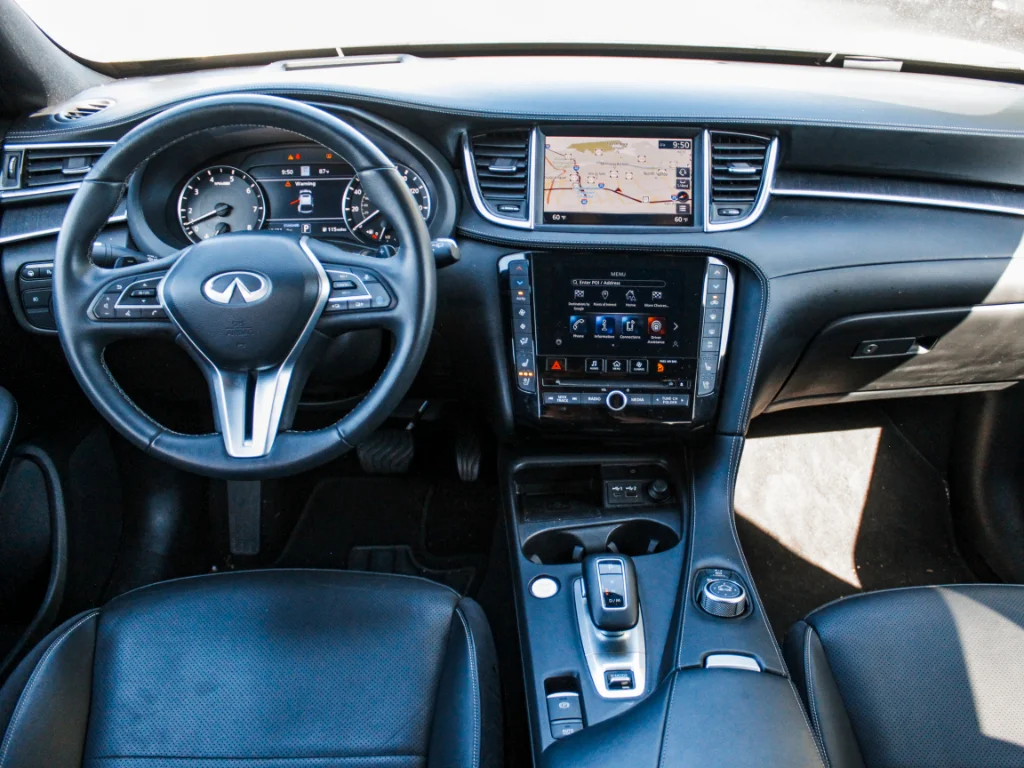 Used 2025 Radiant White INFINITI SENSORY image 26