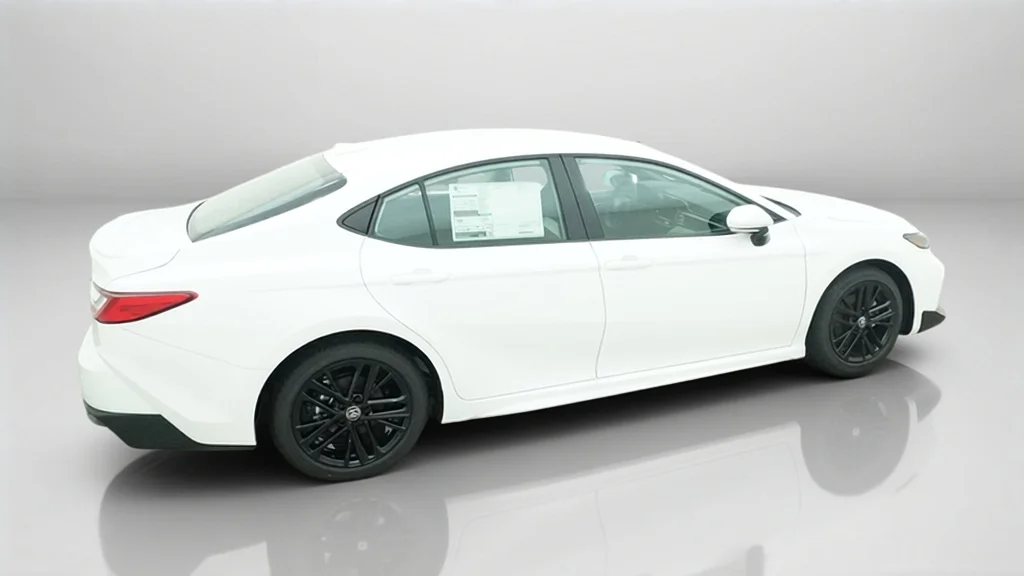 New 2026 Ice Cap Toyota SE image 16