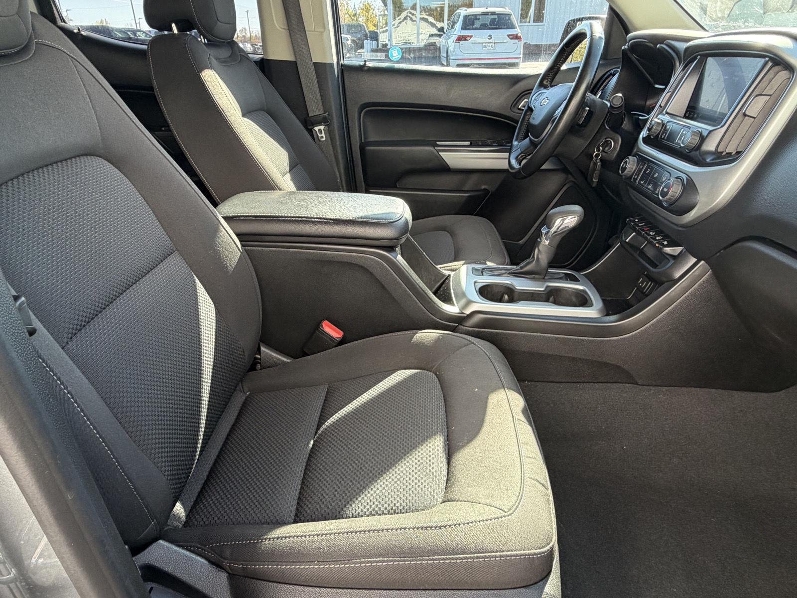 Used 2022 Satin Steel Metallic Chevrolet 4WD LT image 28