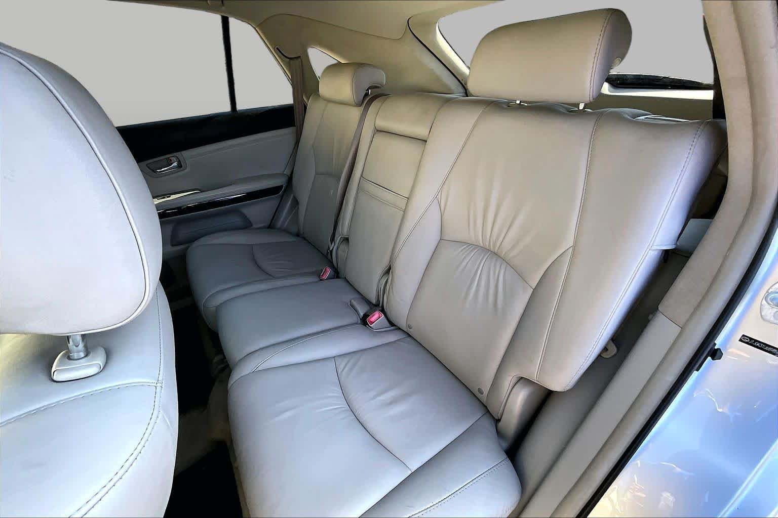 Used 2008 Millennium Silver Metallic Lexus  image 20
