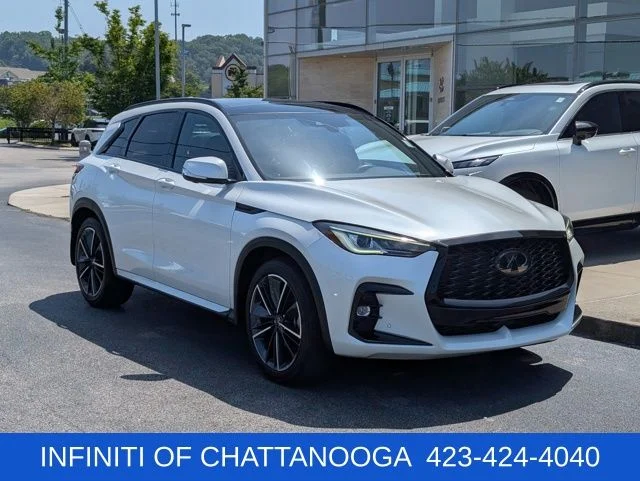 Certified Used 2023 White INFINITI SPORT image 9