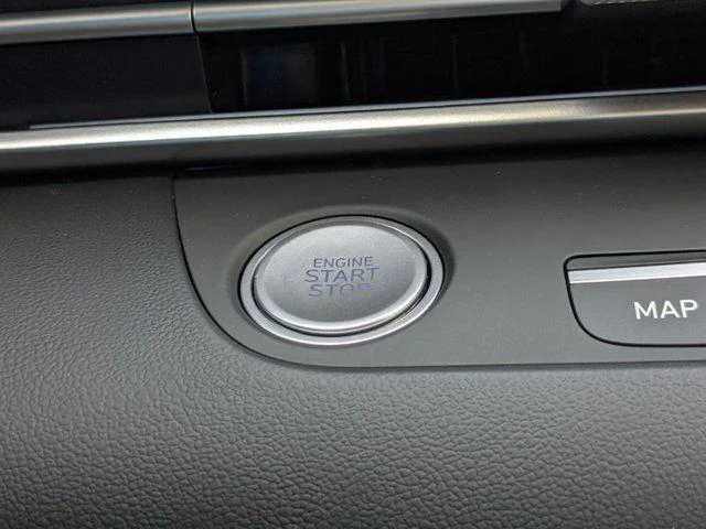 2025 Hyundai Elantra SEL - Photo 51