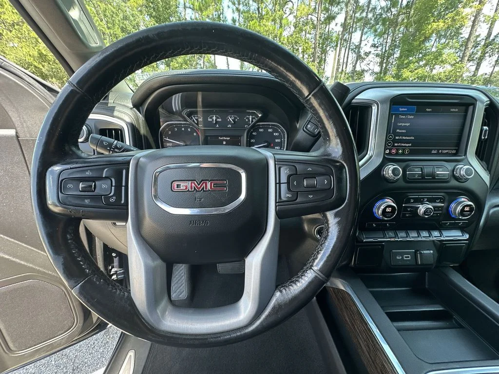 Certified Used 2021 Pacific Blue Metallic GMC Elevation image 11