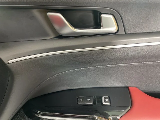 2026 Kia K5 GT-Line - Photo 14
