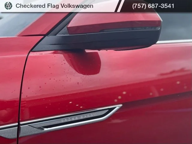 Used 2024 Aurora Red Metallic Volkswagen 2.0T SE w/Technology image 2