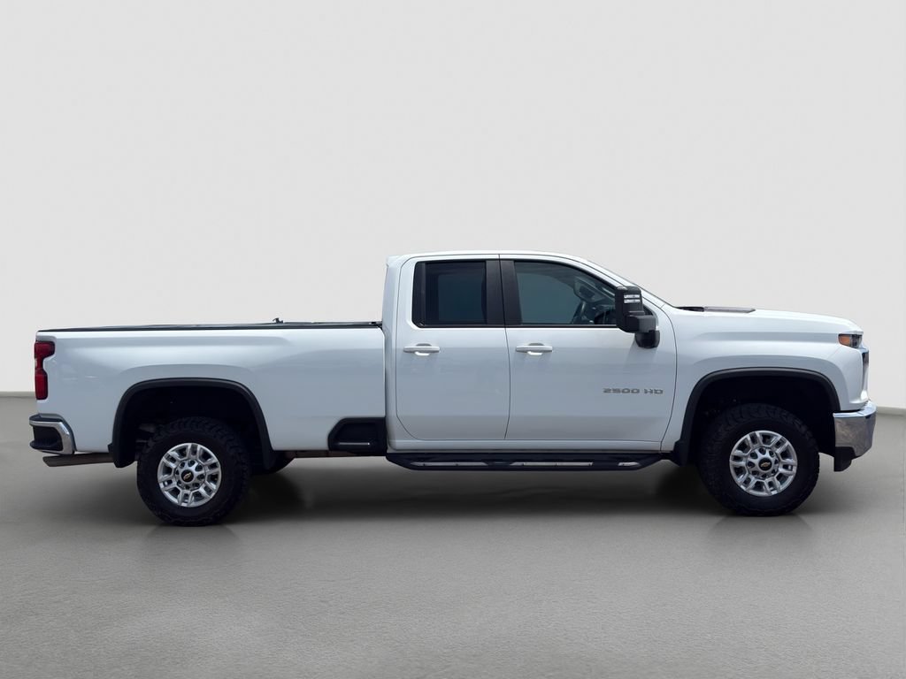 Used 2021 SUMMIT WHITE Chevrolet LT image 7