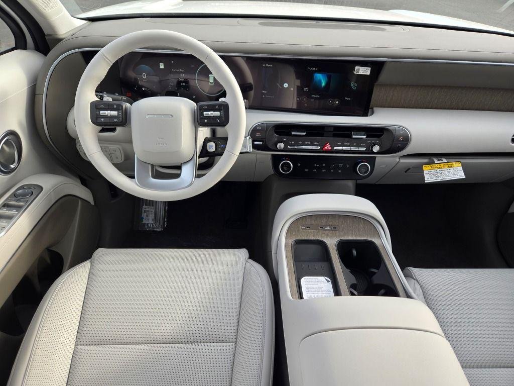 New 2026 White Hyundai SEL AWD image 22