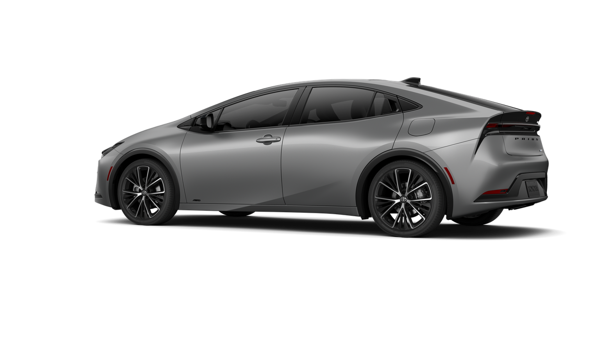 New 2027 Guardian Gray Toyota XLE AWD image 5