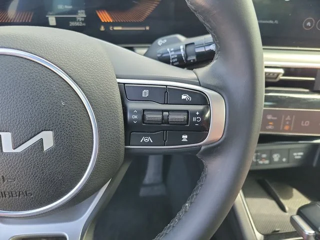 Used 2025 White Kia GT-Line image 18