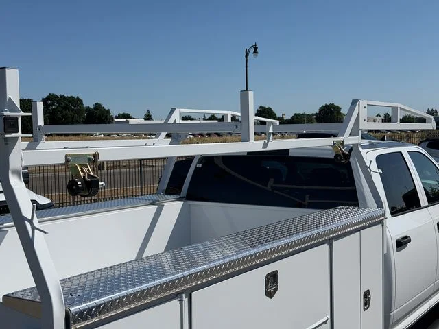 2026 RAM 3500 Chassis Tradesman - Photo 11