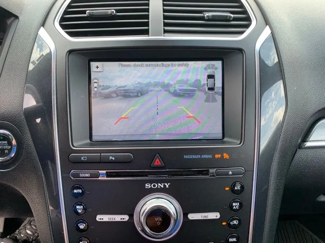 Used 2018 Gray Ford Sport image 33