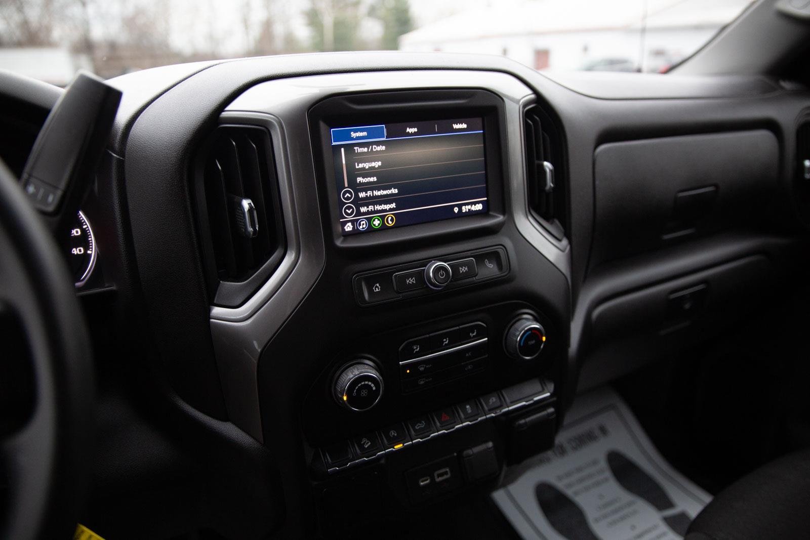 2022 Chevrolet Silverado 1500 Limited Custom - Photo 7