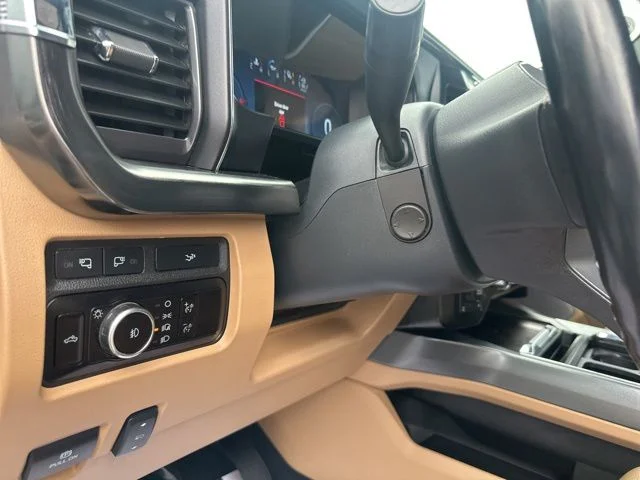 Used 2023 Oxford White Ford Lariat image 37