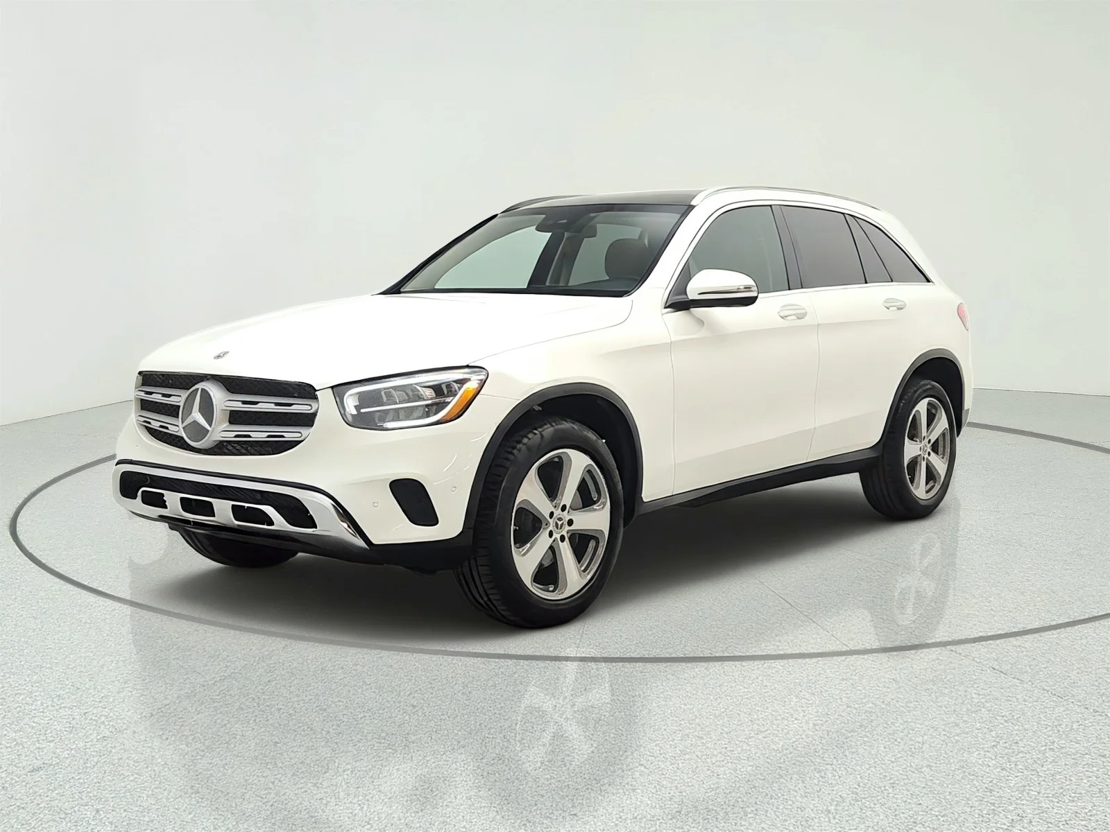 Certified Used 2022 Polar White Mercedes-Benz GLC 300 SUV image 1