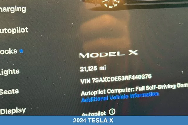 Used 2024 Gray Tesla Base image 27