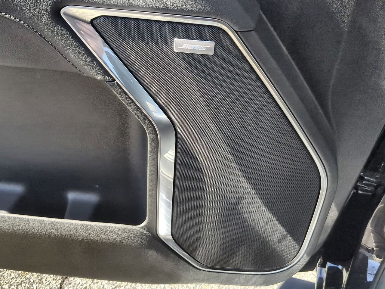 New 2026 TITANIUM RUSH METALLIC GMC SLT image 25