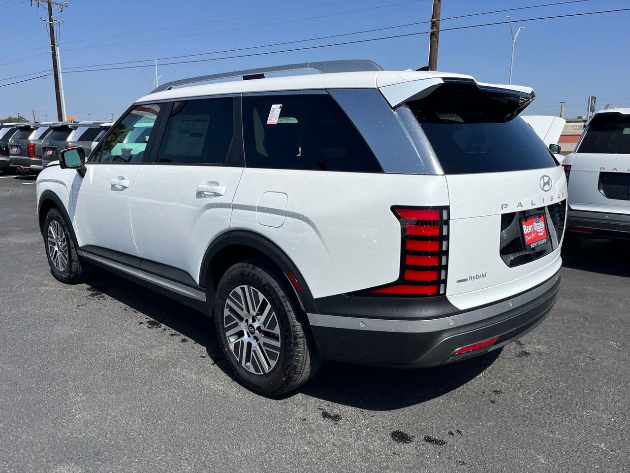 New 2026 White Hyundai Blue SEL Premium 7P image 5
