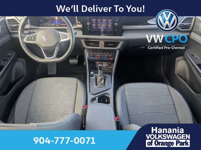 Certified Used 2025 Green Volkswagen 1.5T SE Black image 15
