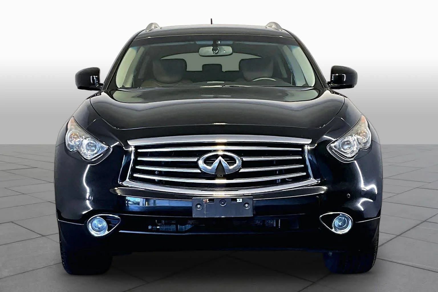 Pre-Owned 2016 INFINITI QX70