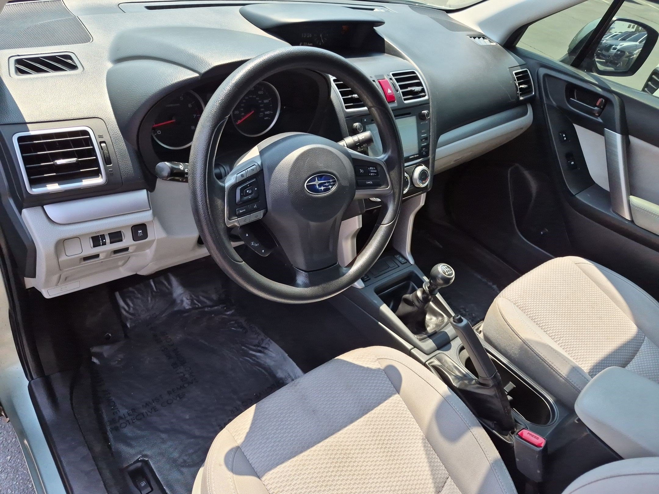 Used 2016 Jasmine Green Metallic Subaru 2.5i Premium image 14