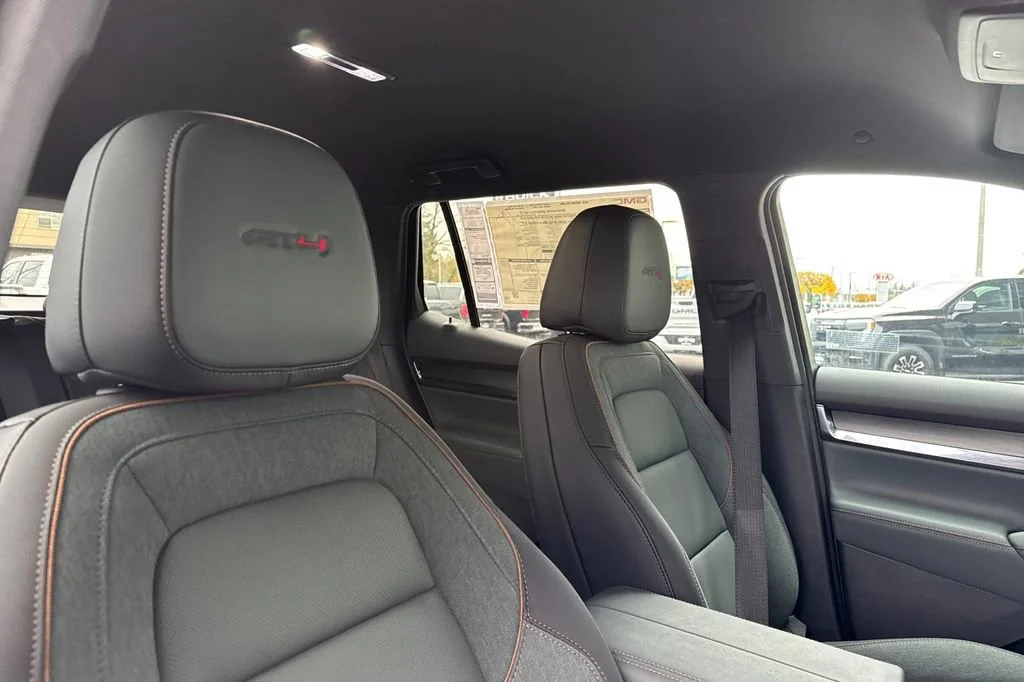 2026 GMC Terrain AT4 - Photo 14