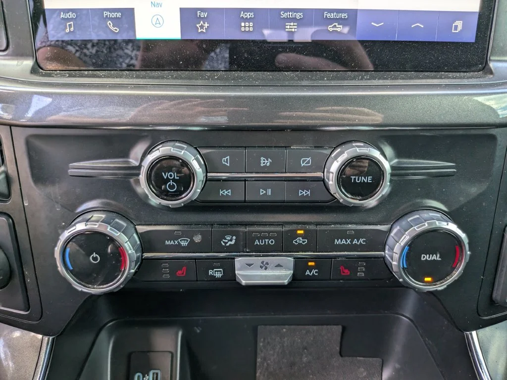 Used 2023 Carbonized Gray Metallic Ford XLT image 31