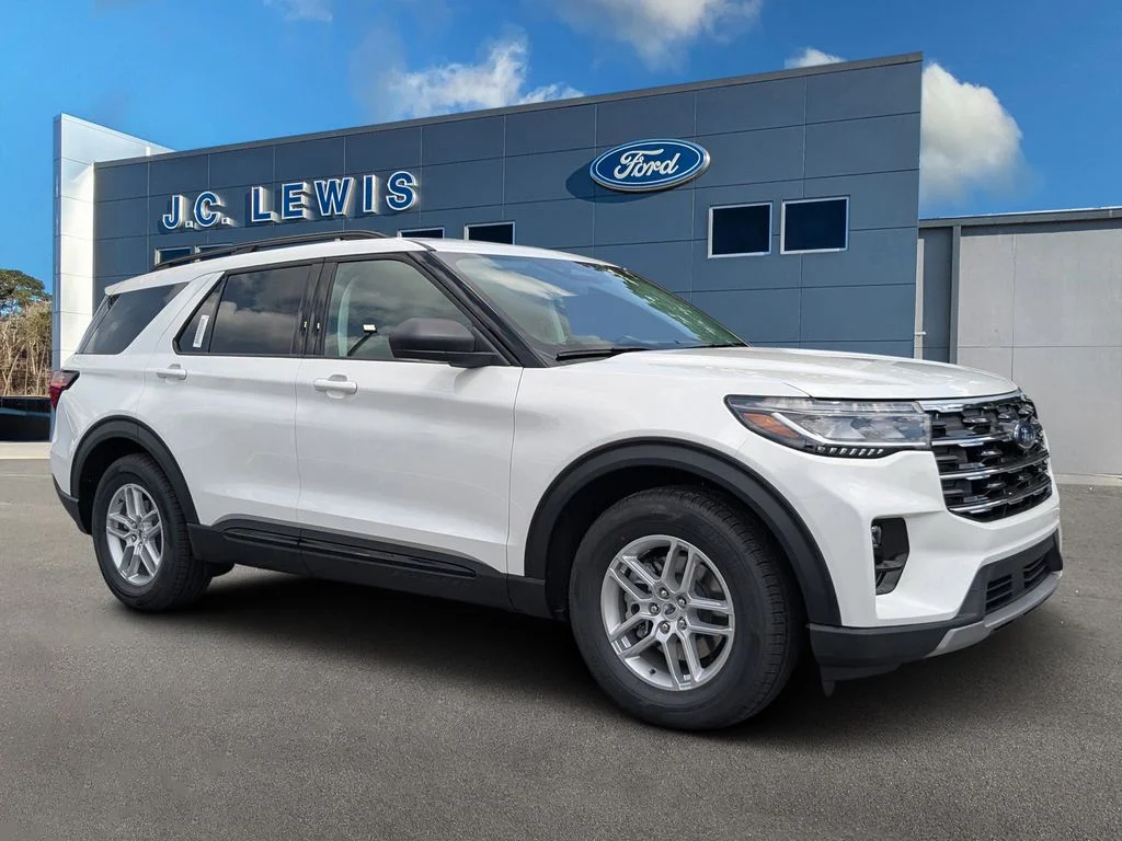 2026 Ford Explorer's photo