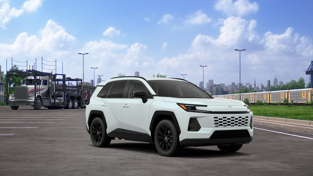 New 2026 Wind Chill Pearl Toyota XLE Premium image 15