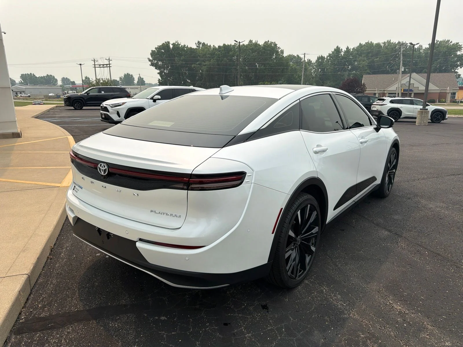Certified Used 2025 White Toyota Platinum image 5