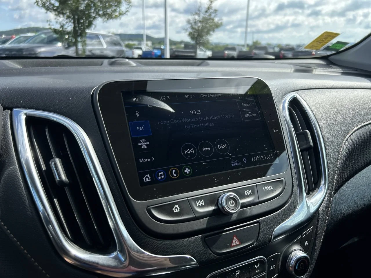 Used 2020 Midnight Blue Metallic Chevrolet Premier image 28