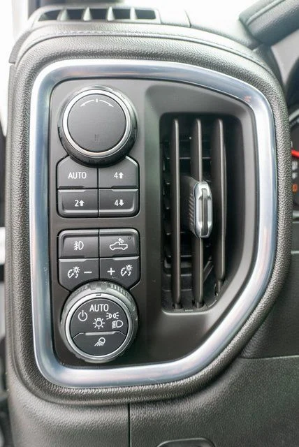 Used 2019 Beige Chevrolet High Country image 23