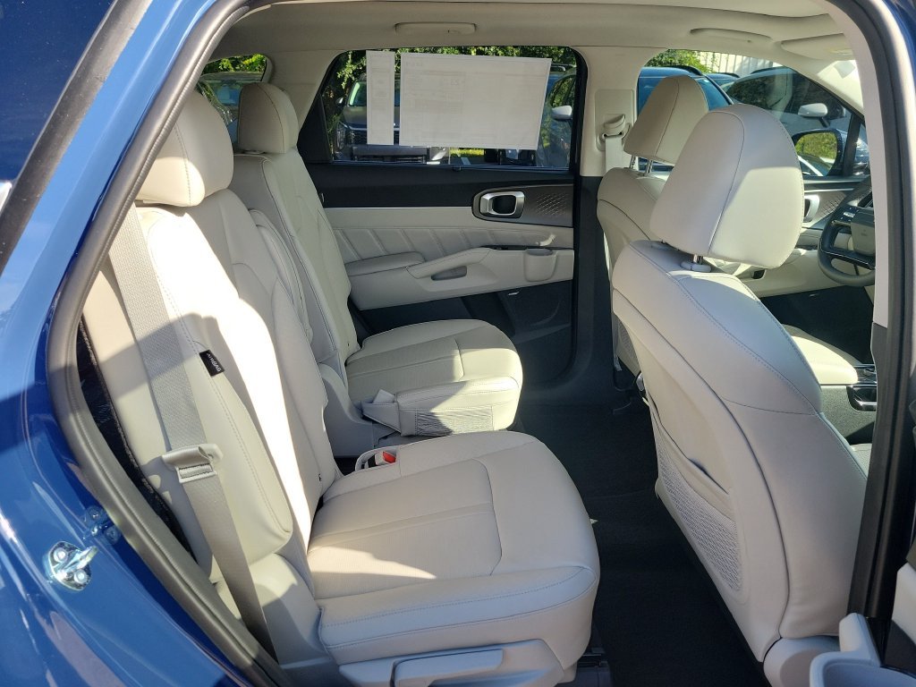 New 2026 Midnight Lake Blue Kia SX image 12