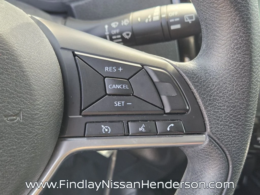 Used 2019 Blue Nissan S image 23