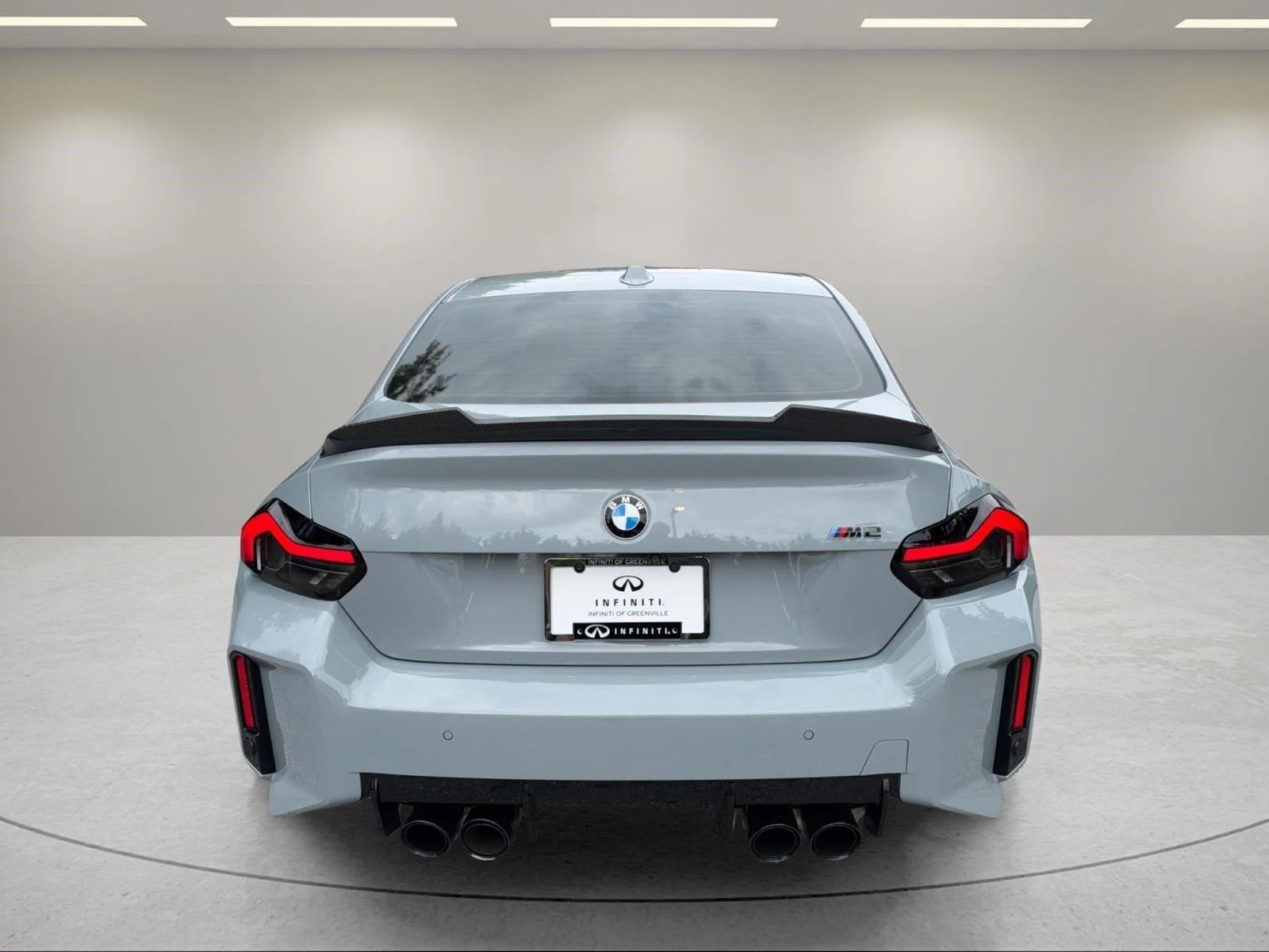 Used 2024 Brooklyn Gray Metallic BMW  image 4