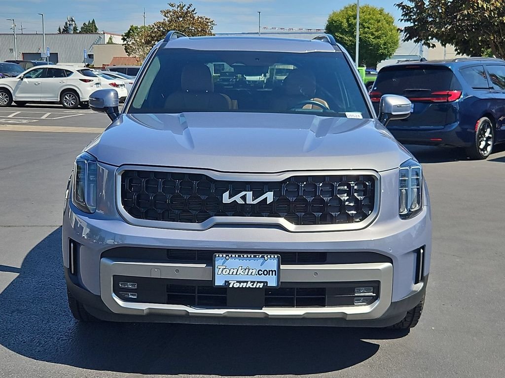 Used 2023 Silver Kia SX-Prestige X-Pro image 9